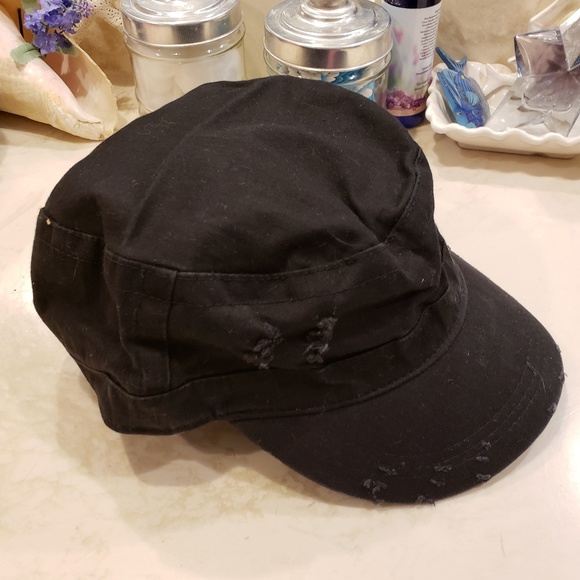 ❤️SOLD!❤️Biker style pink rhinestone distressed cap - Picture 4 of 5